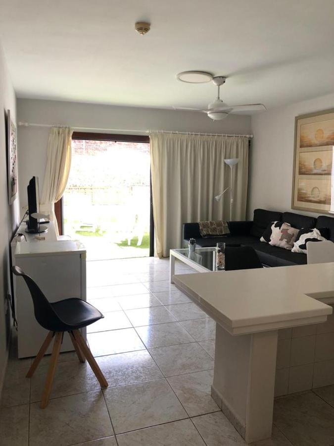 Apartamento De 1 Dormitorio En Victoria Court 2 Los Cristianos. ลอส กริสเตียนอส ภายนอก รูปภาพ